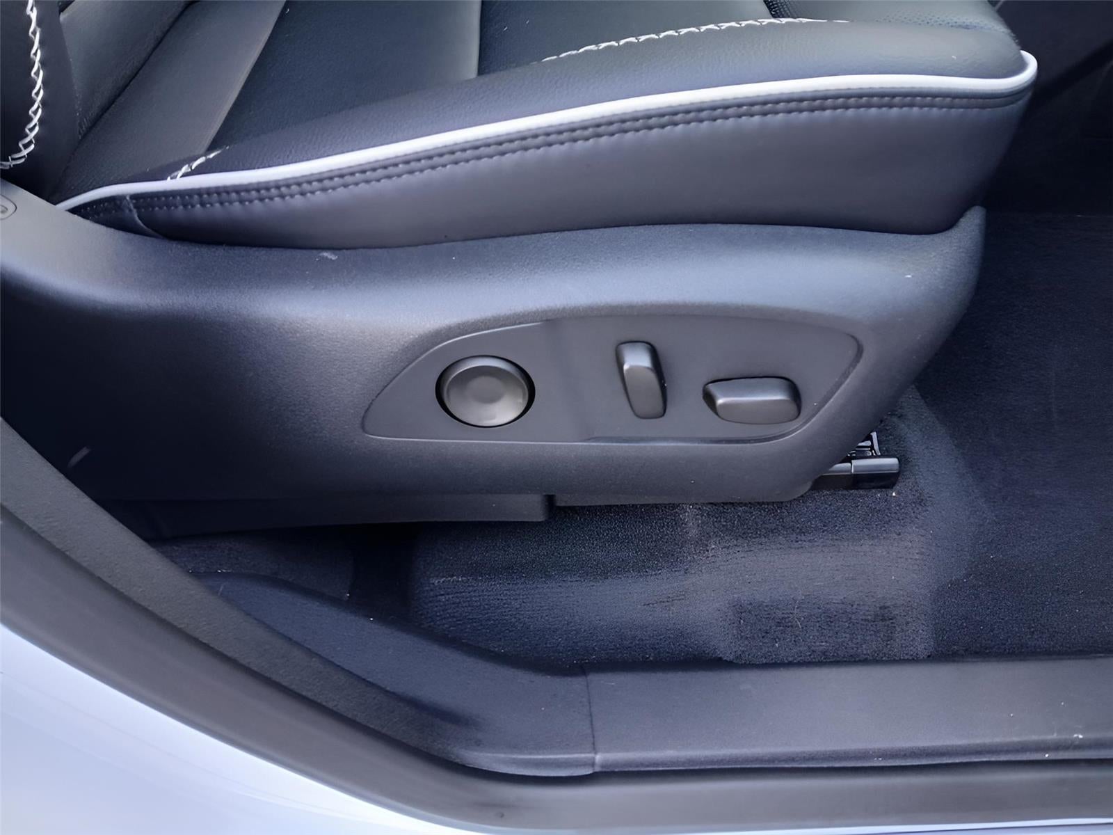 2025 GMC Acadia AWD Denali