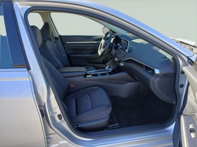 2020 Nissan Altima 2.5 SV