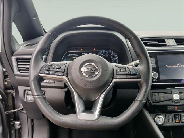 2022 Nissan Leaf SV PLUS