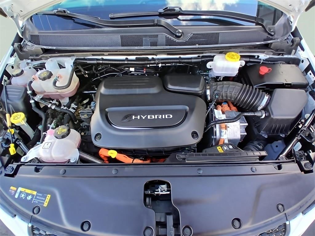 2024 Chrysler Pacifica Hybrid Select