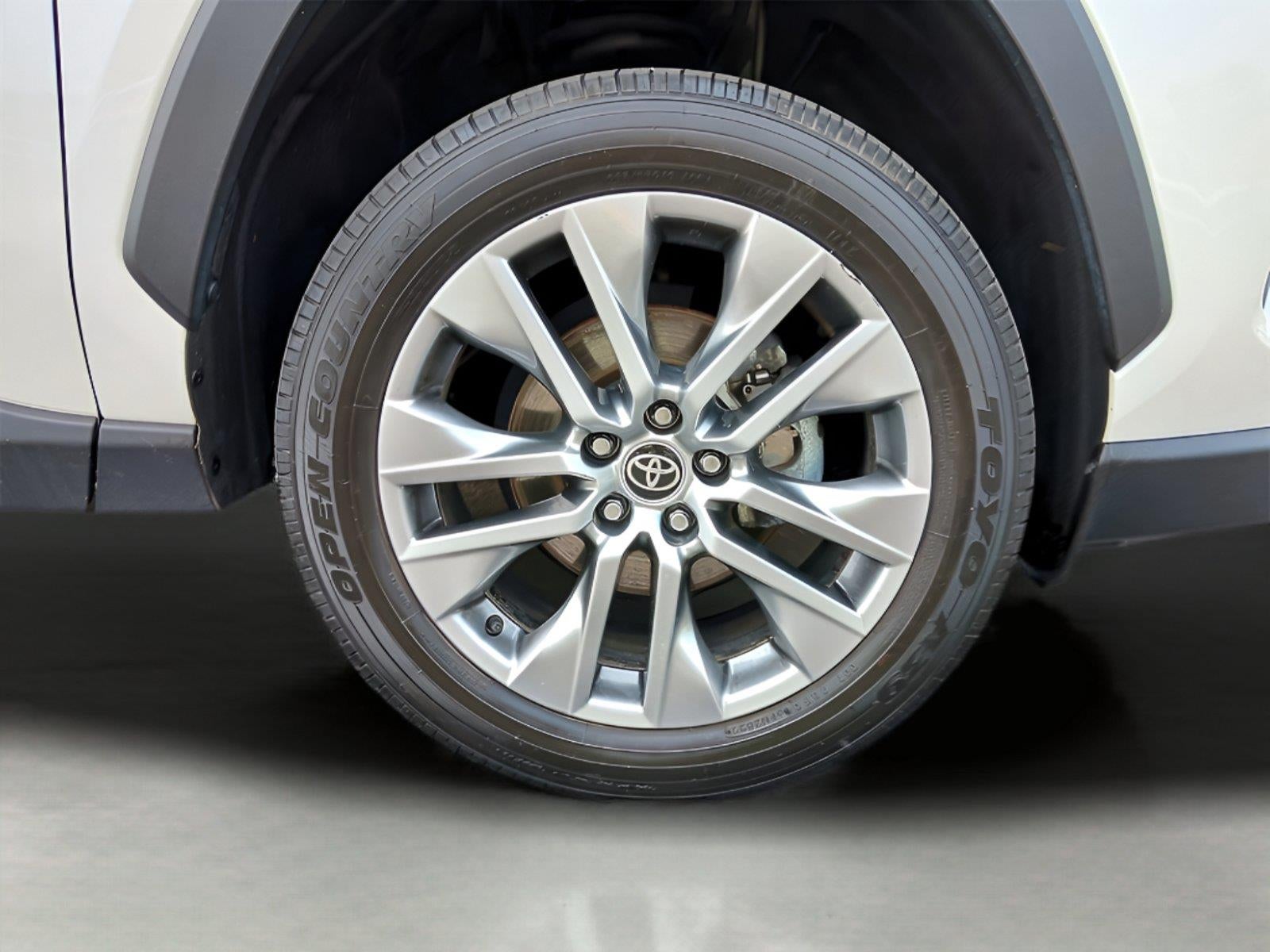 2022 Toyota Rav4 XLE Premium