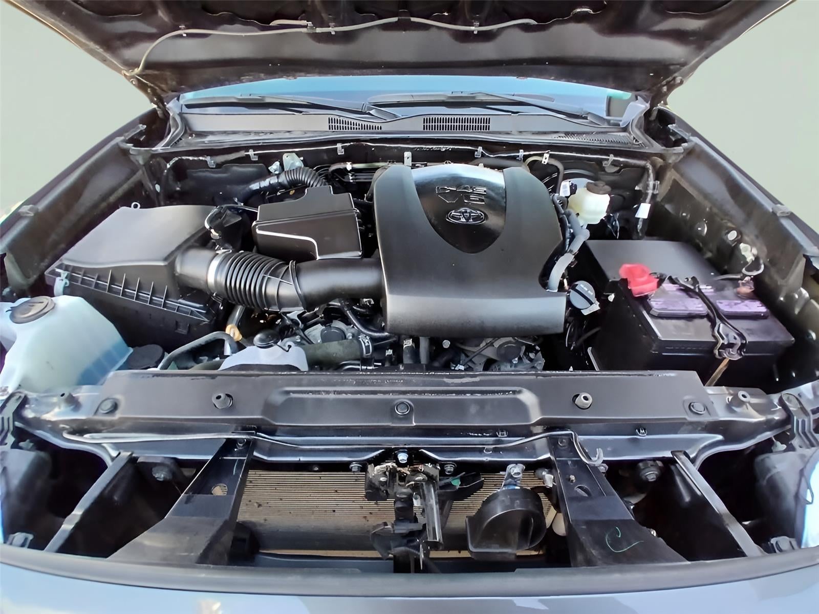 2023 Toyota TACOMA SR SR5