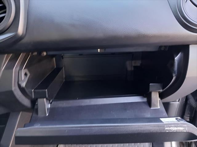 2023 Toyota TACOMA SR SR5