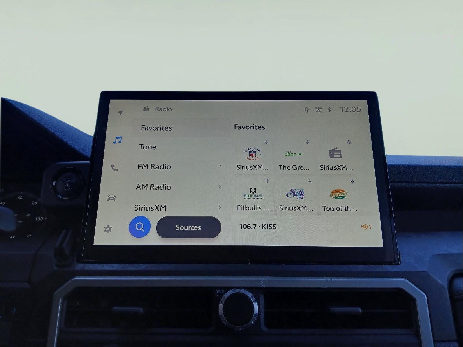 2025 Toyota Tacoma Limited HV