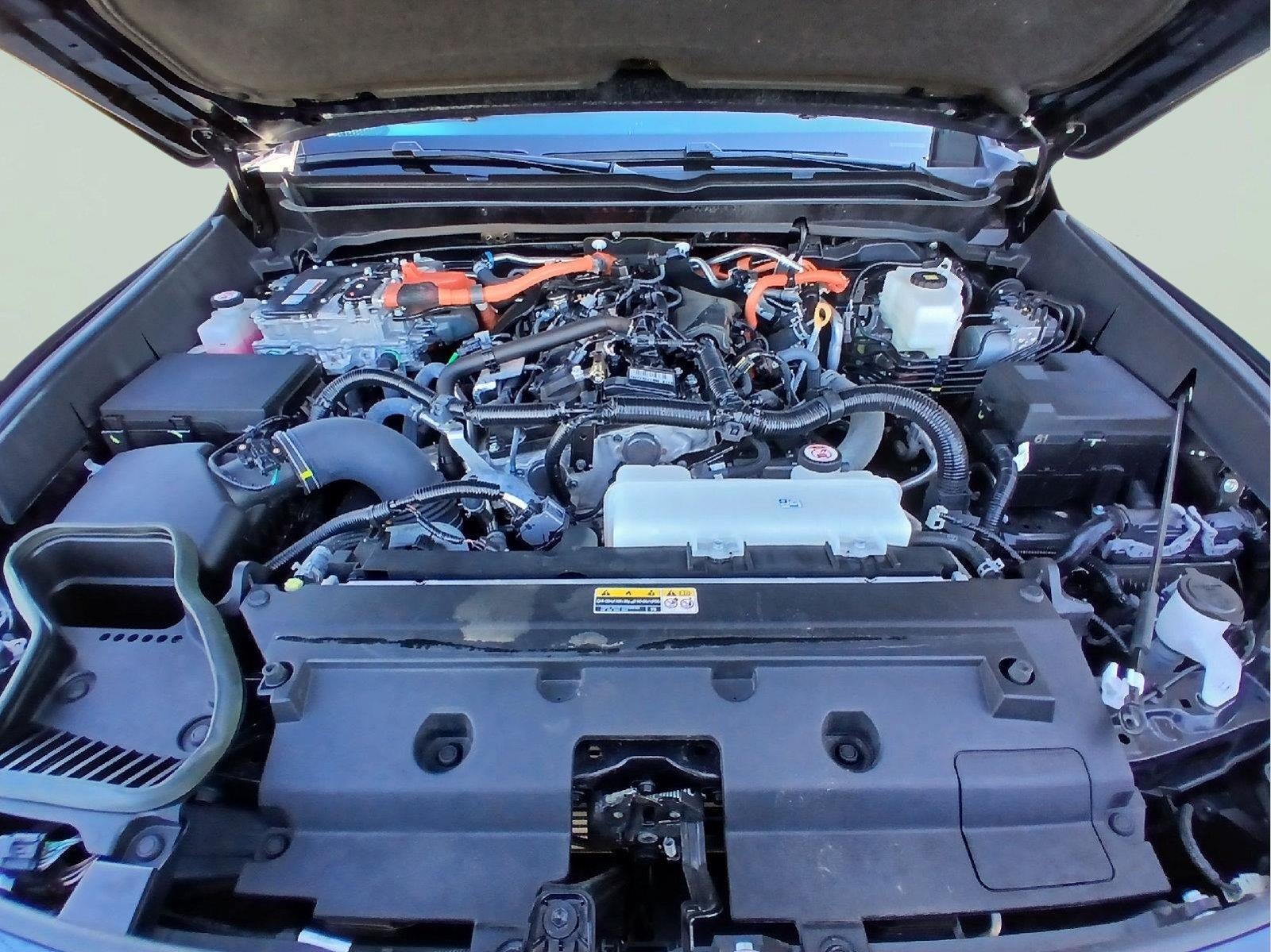 2025 Toyota Tacoma Limited HV