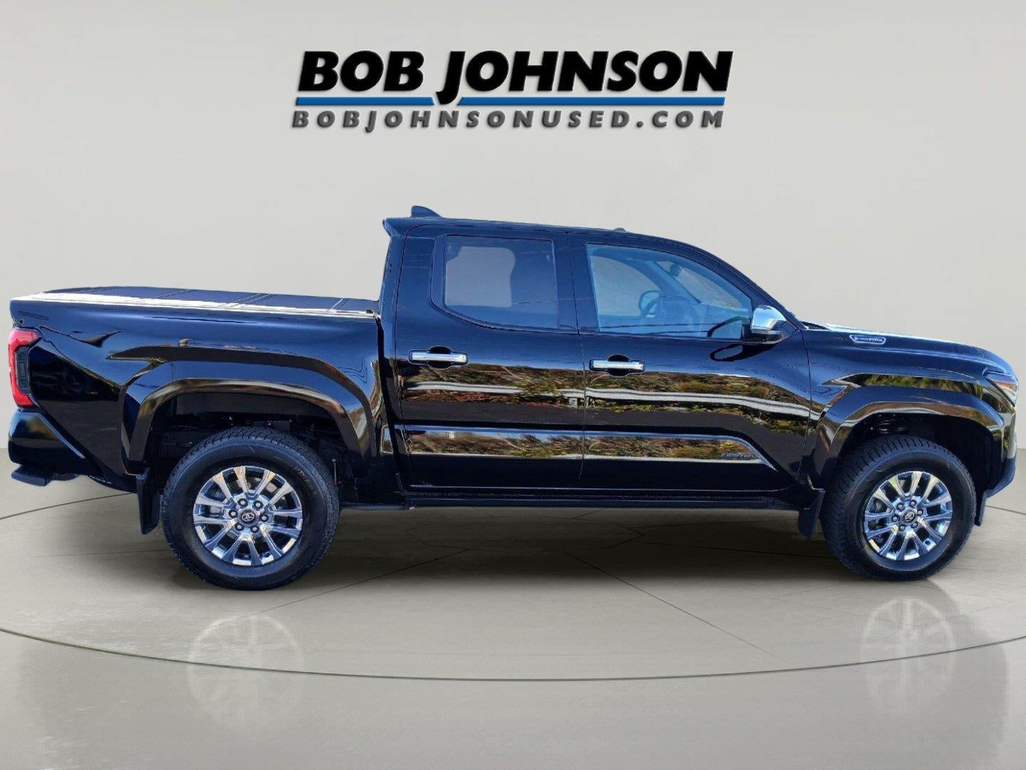2025 Toyota Tacoma Limited HV