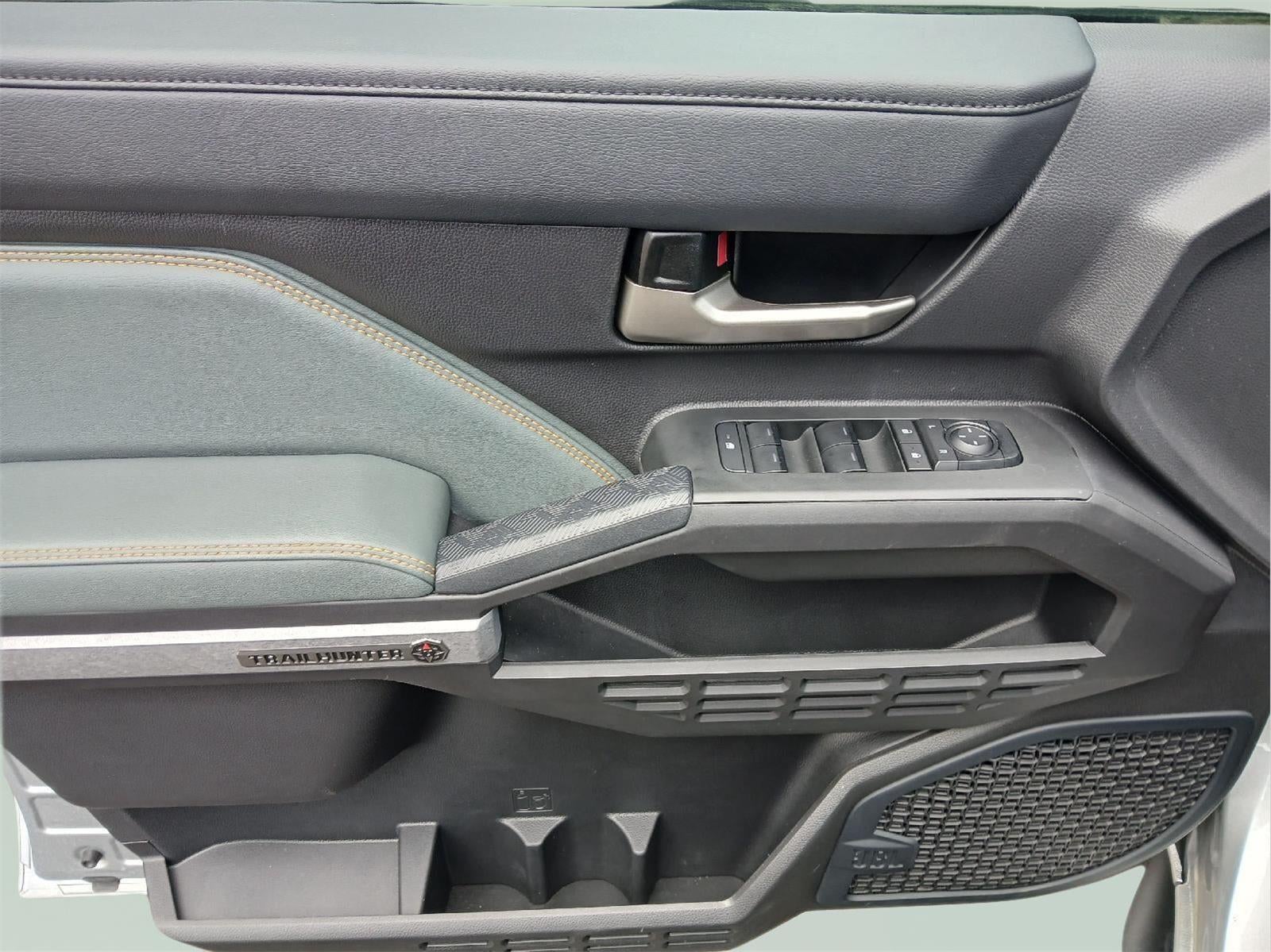 2024 Toyota Tacoma Trailhunter HV