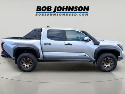 2024 Toyota Tacoma Trailhunter HV
