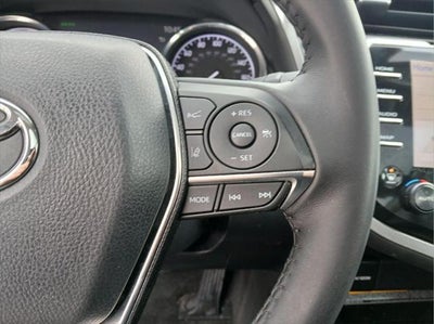 2019 Toyota CAMRY XLE