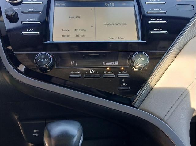 2019 Toyota Camry SE