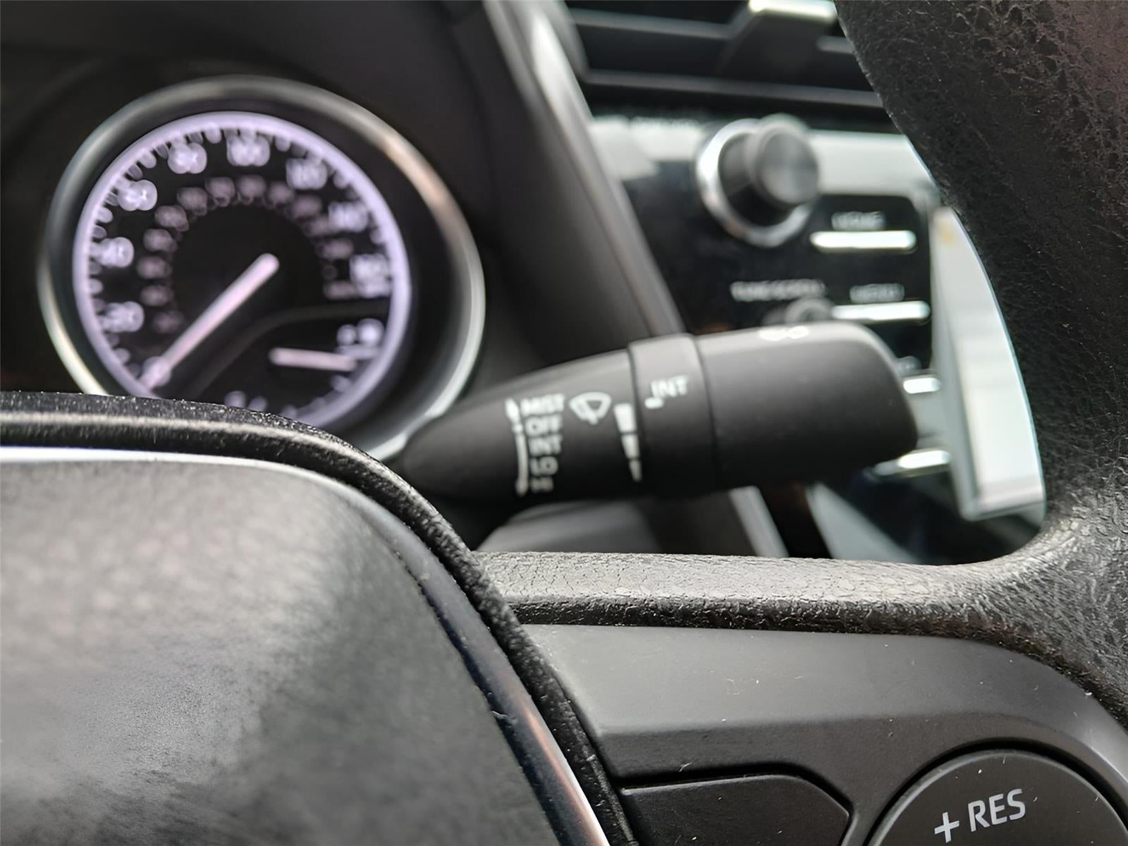 2019 Toyota CAMRY LE