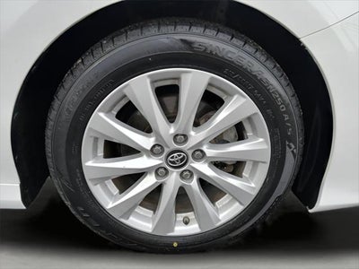 2019 Toyota CAMRY LE