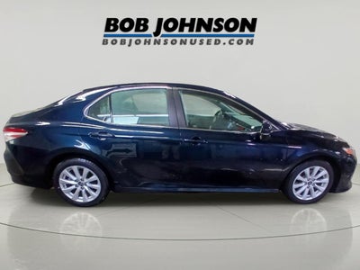2018 Toyota CAMRY LE
