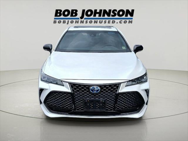 2019 Toyota Avalon Hybrid XSE