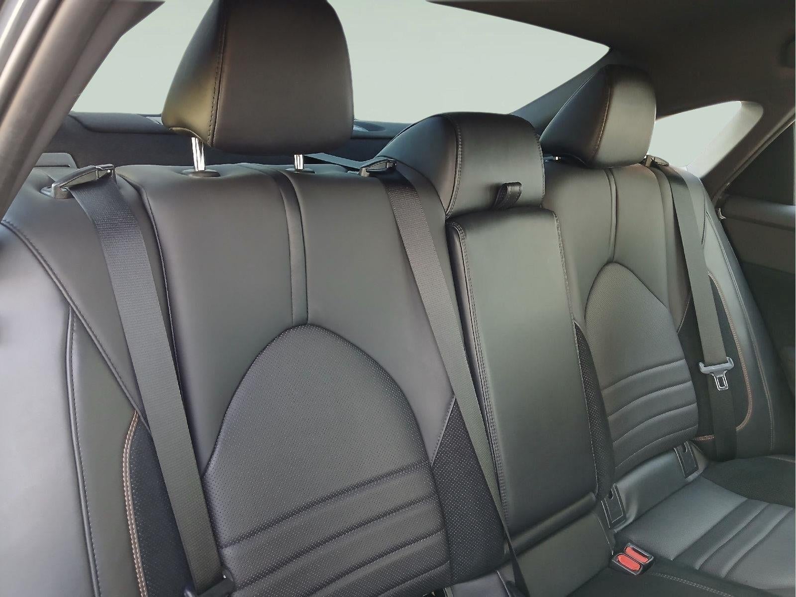 2019 Toyota Avalon Hybrid XSE