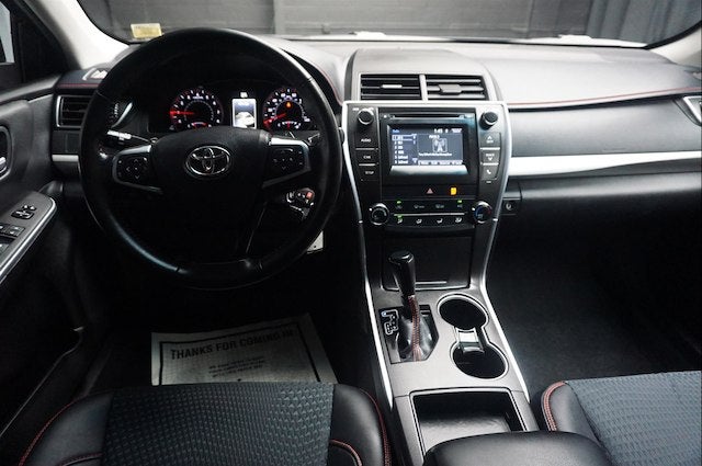2015 Toyota CAMRY SEDAN