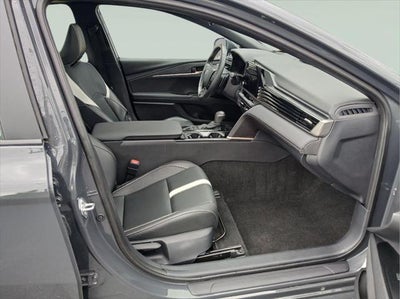 2025 Toyota Camry SE AWD