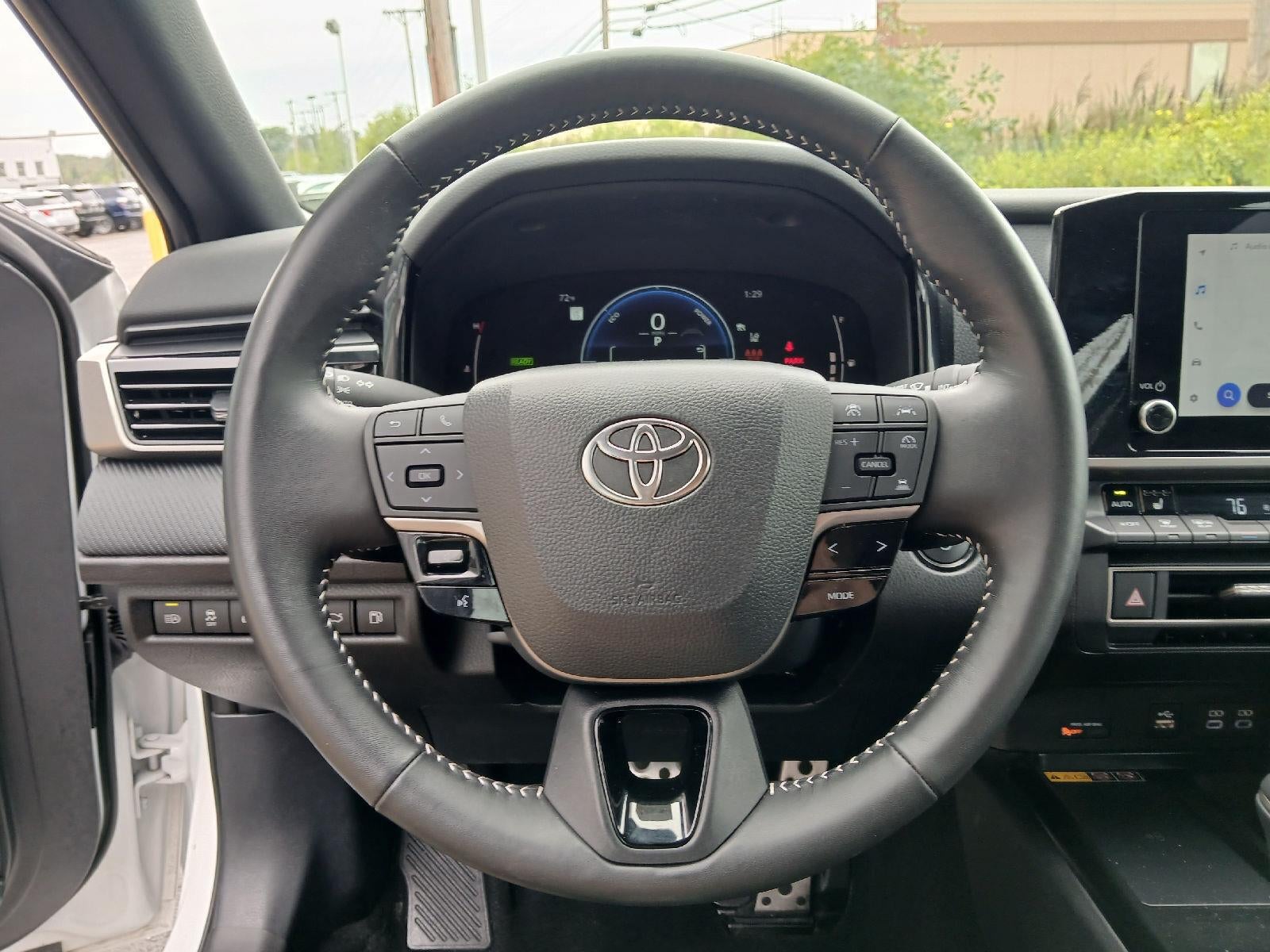 2025 Toyota Camry SE AWD