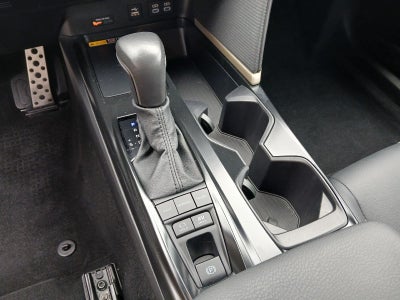 2025 Toyota Camry SE AWD