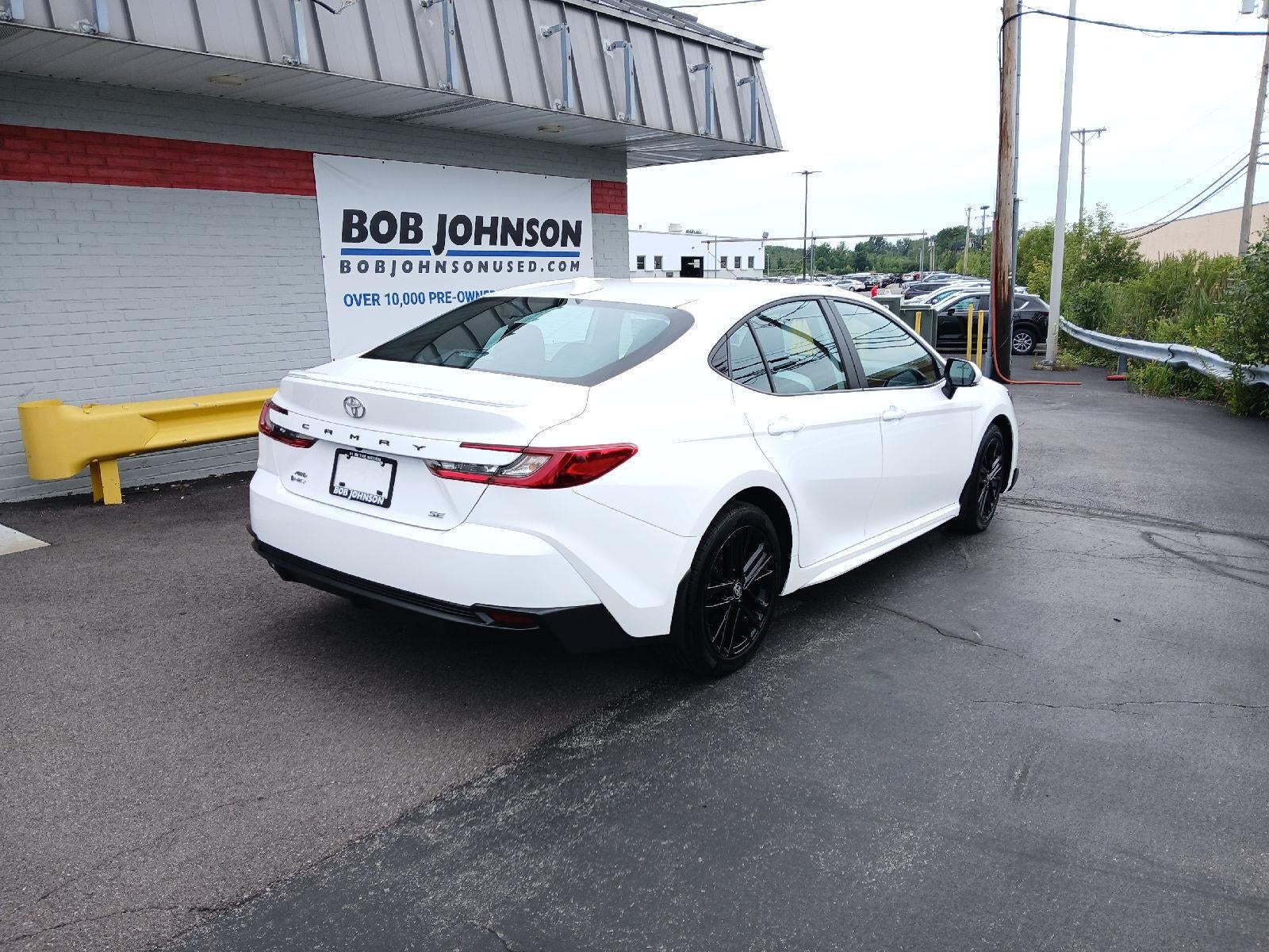 2025 Toyota Camry SE AWD