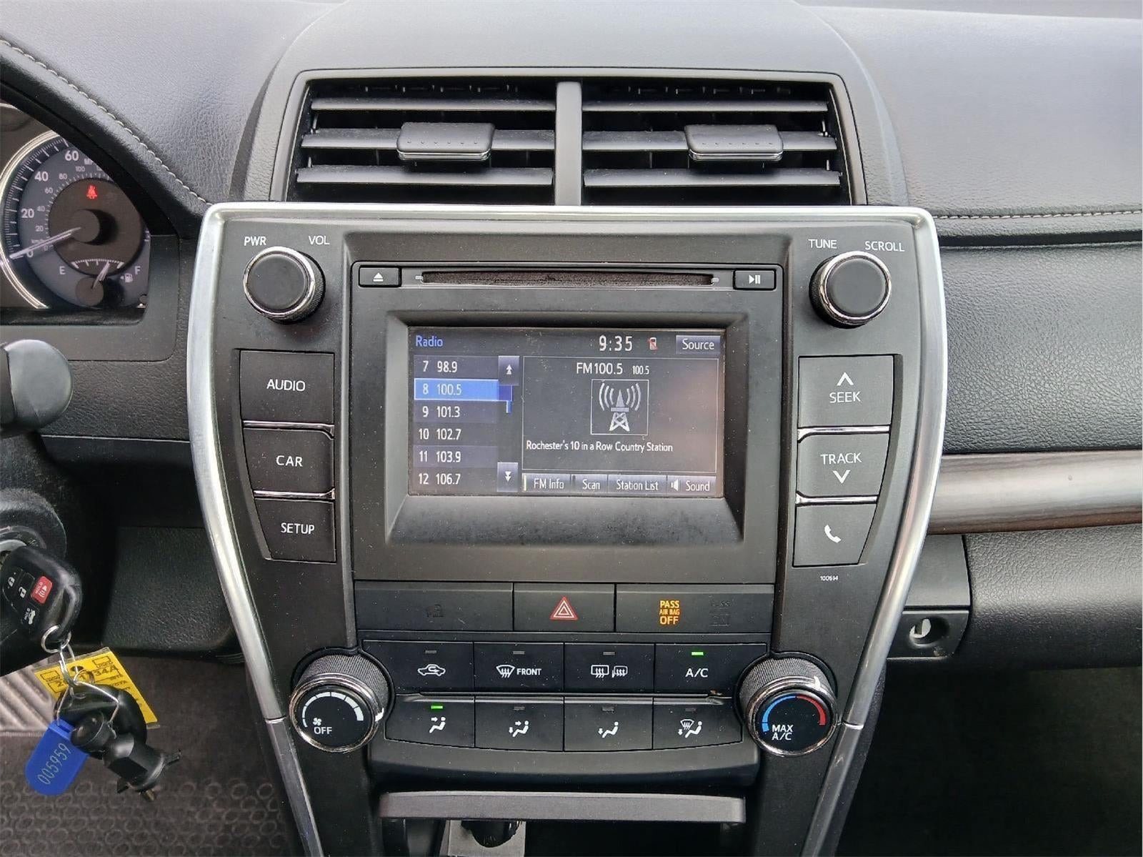 2016 Toyota Camry XSE