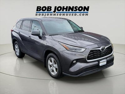 2021 Toyota HIGHLANDER LE