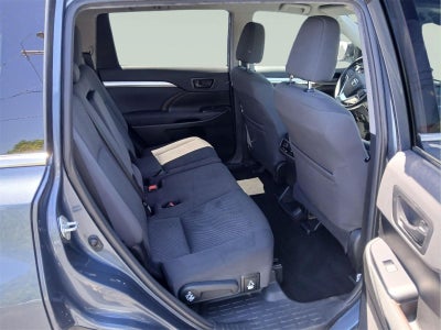 2019 Toyota Highlander LE