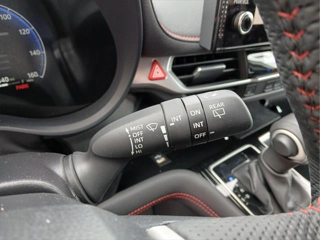 2025 Toyota SIENNA XSE AWD XSE