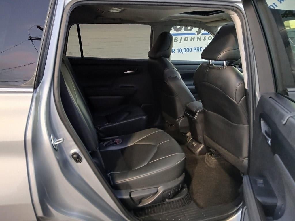 2023 Toyota HIGHLANDER HYBRD XLE