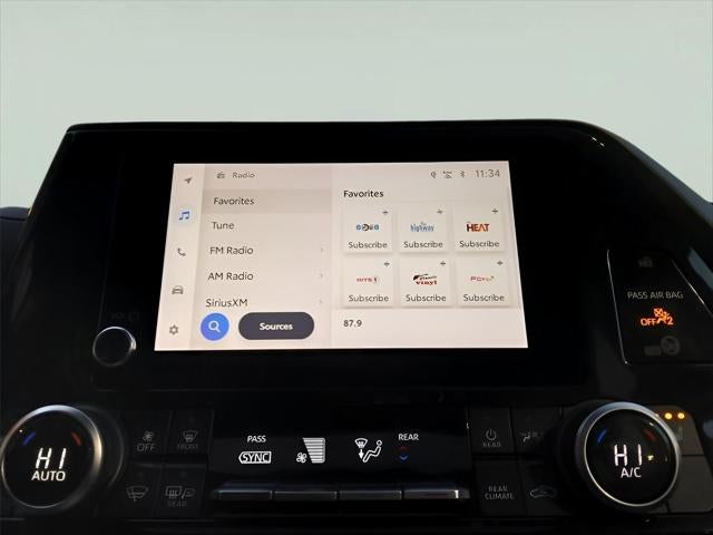 2023 Toyota HIGHLANDER HYBRD XLE