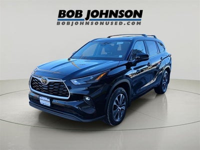 2023 Toyota HIGHLANDER SUV