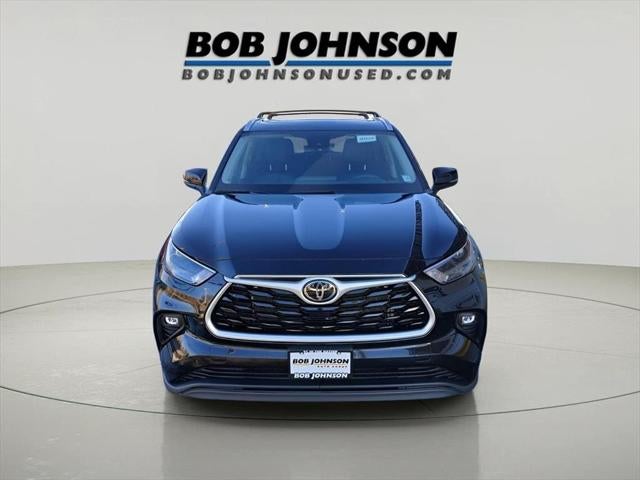 2023 Toyota HIGHLANDER SUV