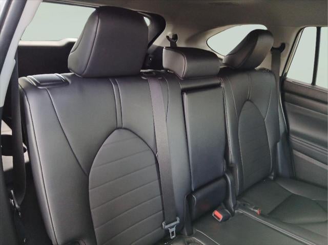 2025 Toyota Highlander XLE