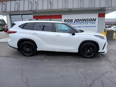 2023 Toyota HIGHLANDER XSE