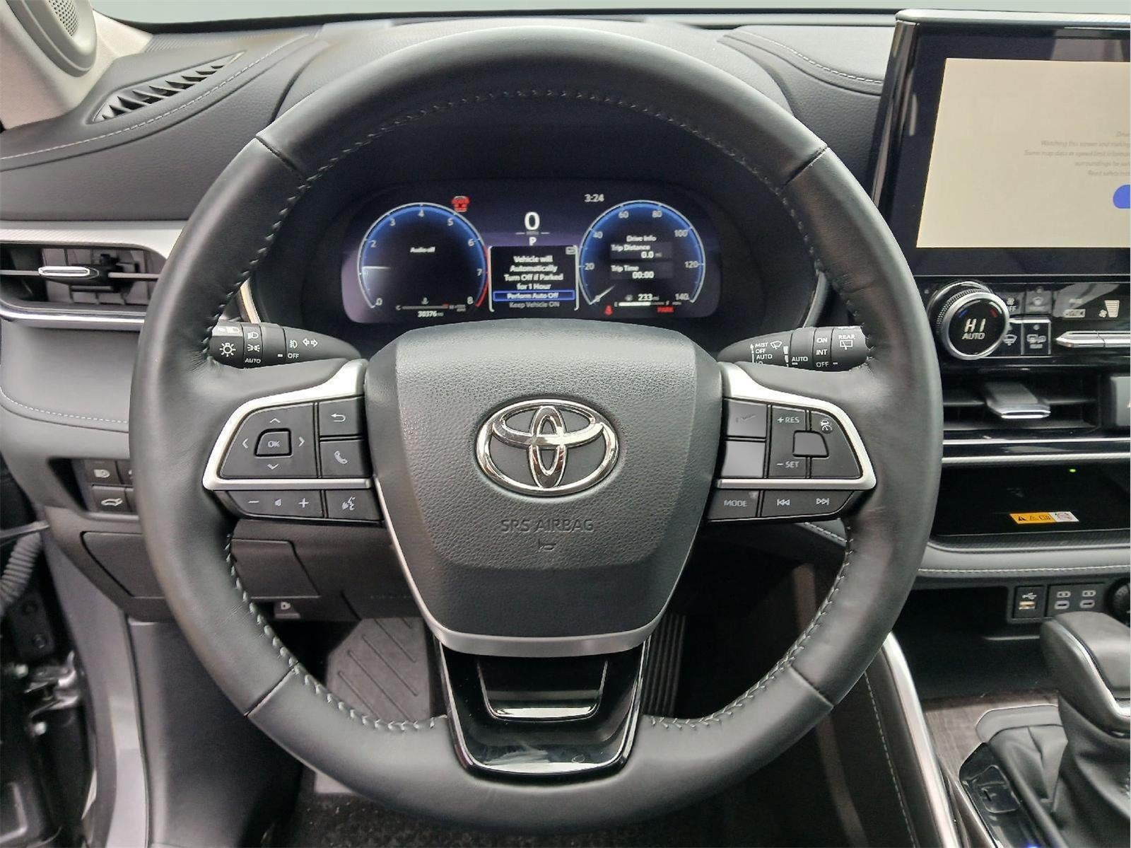 2024 Toyota Highlander Platinum