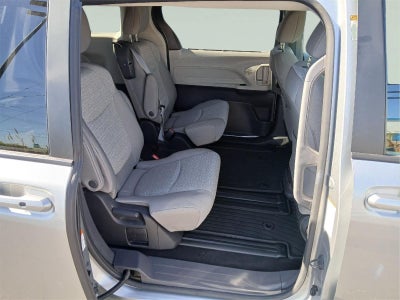 2024 Toyota SIENNA LE AWD LE 8-Passenger