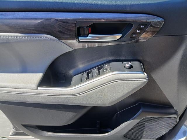 2024 Toyota HIGHLANDER HEV Limited