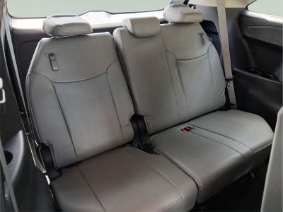 2025 Toyota Sienna XLE FWD 8-PASSENGER