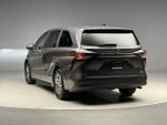 2023 Toyota Sienna XLE 8-Passenger
