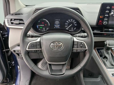 2024 Toyota SIENNA XLE MINIVAN