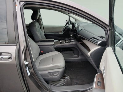 2021 Toyota Sienna XLE 7-Passenger