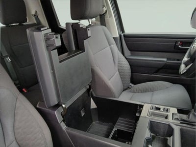 2024 Toyota TUNDRA 4X4 SR