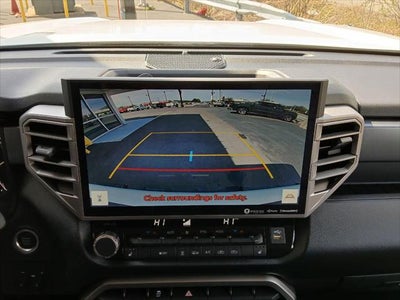 2022 Toyota TUNDRA 4X4 SR5