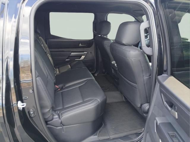 2025 Toyota TUNDRA 4X4 SR5