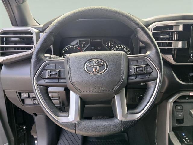 2025 Toyota TUNDRA 4X4 SR5