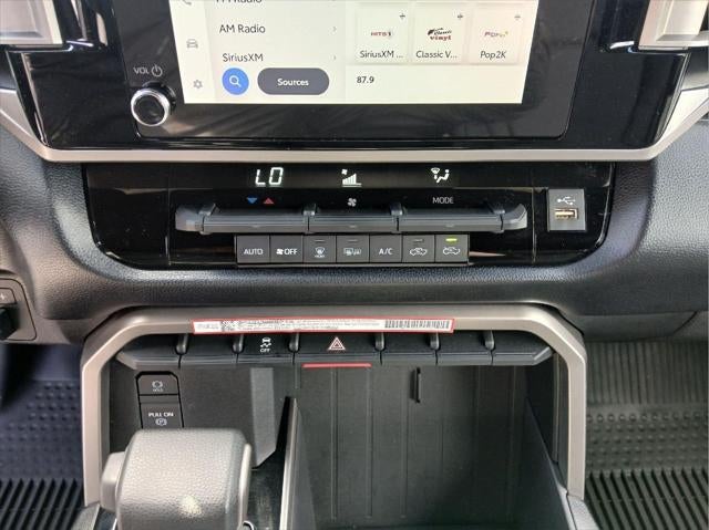 2025 Toyota TUNDRA 4X4 SR5