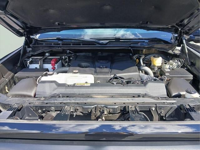 2025 Toyota TUNDRA 4X4 SR5