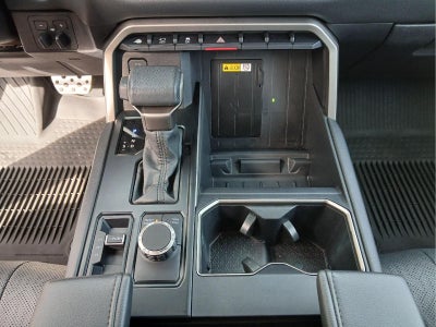 2024 Toyota Tundra i-FORCE MAX Limited HV
