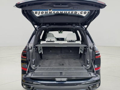 2025 BMW X7 xDrive40i