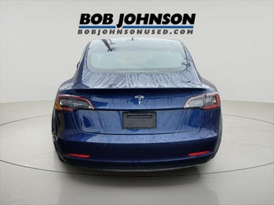 2022 Tesla Model 3 SEDAN